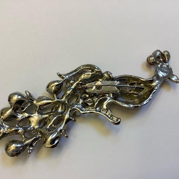 Peacock Brooch - Picture 4 of 7